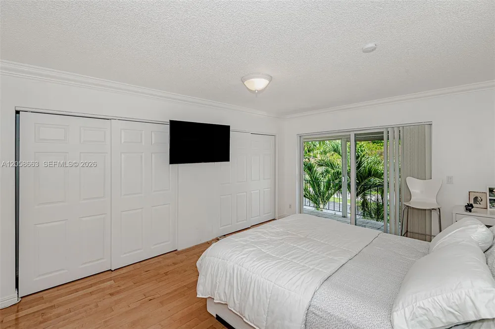 1413 15th Ave #8 Hollywood, FL 33020