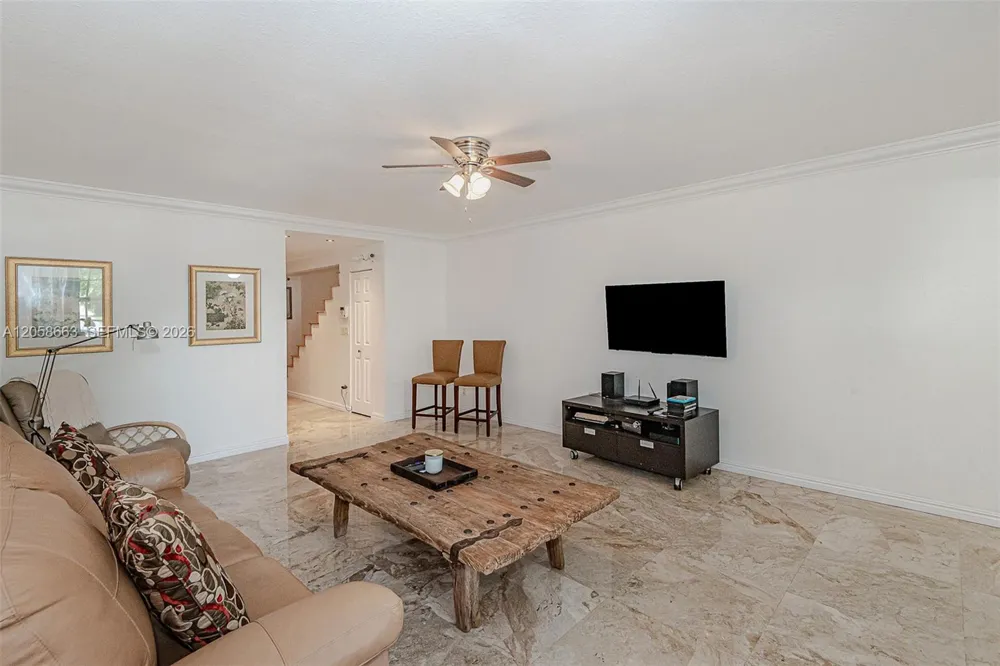 1413 15th Ave #8 Hollywood, FL 33020