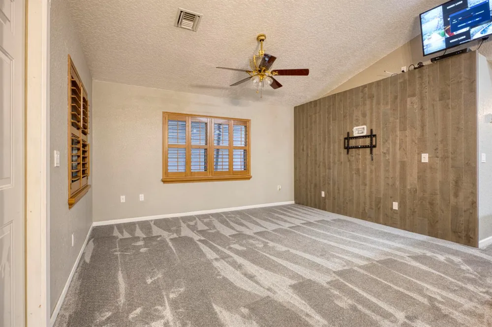 1672 ERIE TERRACE Palm Springs, FL 33406
