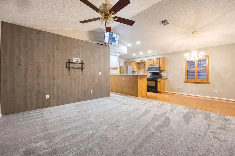 1672 ERIE TERRACE Palm Springs, FL 33406