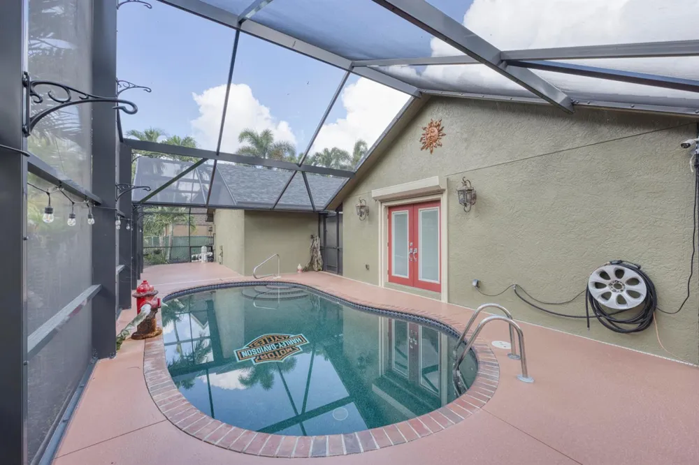 1672 ERIE TERRACE Palm Springs, FL 33406