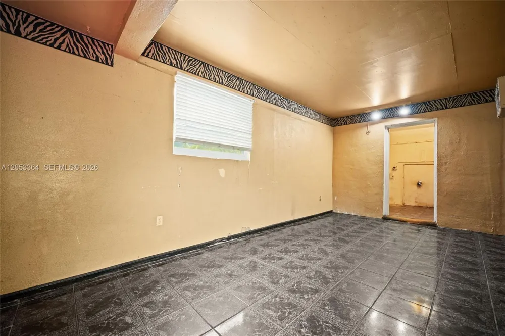 5001 NW 179th Ter Miami Gardens, FL 33055