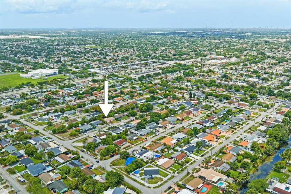 5001 NW 179th Ter Miami Gardens, FL 33055