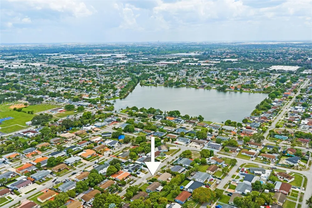 5001 NW 179th Ter Miami Gardens, FL 33055