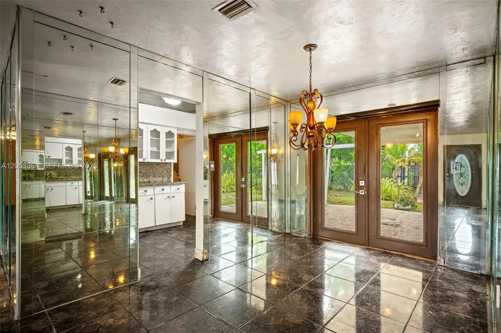 5001 NW 179th Ter Miami Gardens, FL 33055