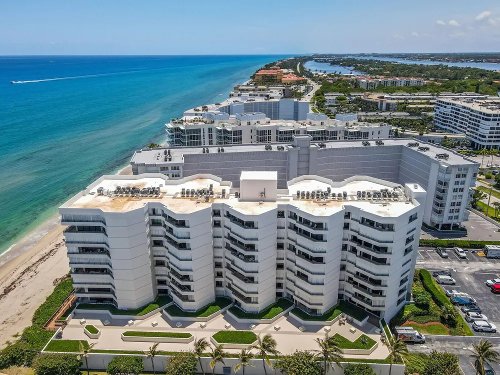3560 S Ocean Boulevard #PH-4 South Palm Beach, FL 33480