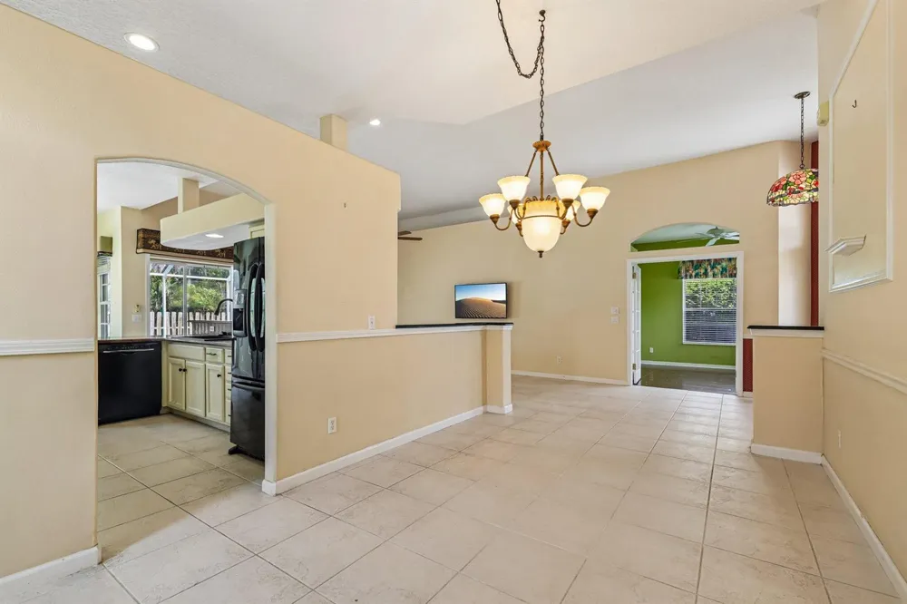 3709 NW Royal Oak Drive Jensen Beach, FL 34957