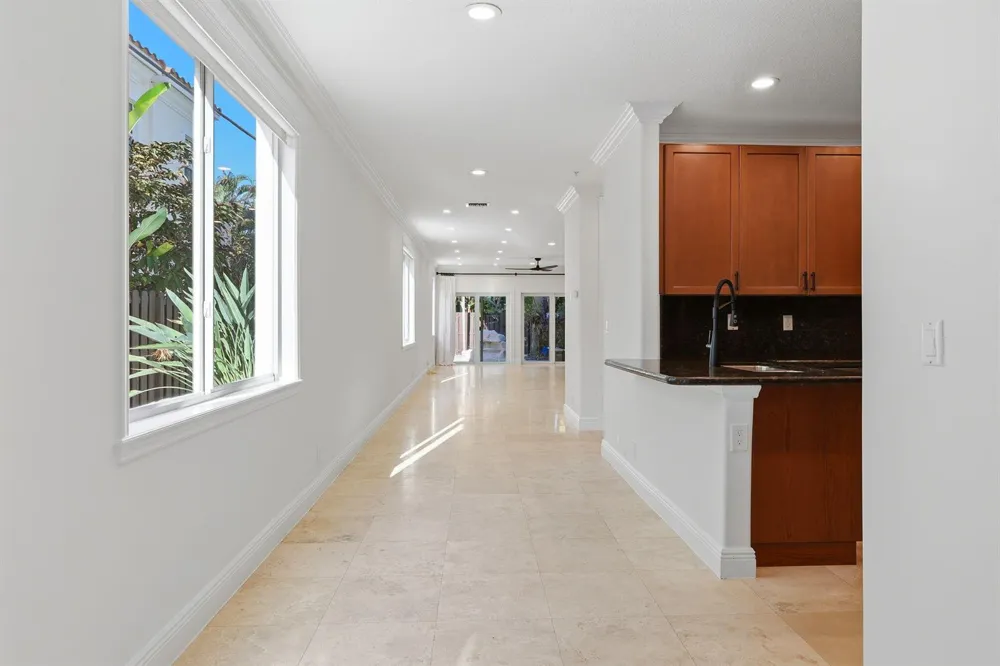 1812 NE 26th Avenue Fort Lauderdale, FL 33305