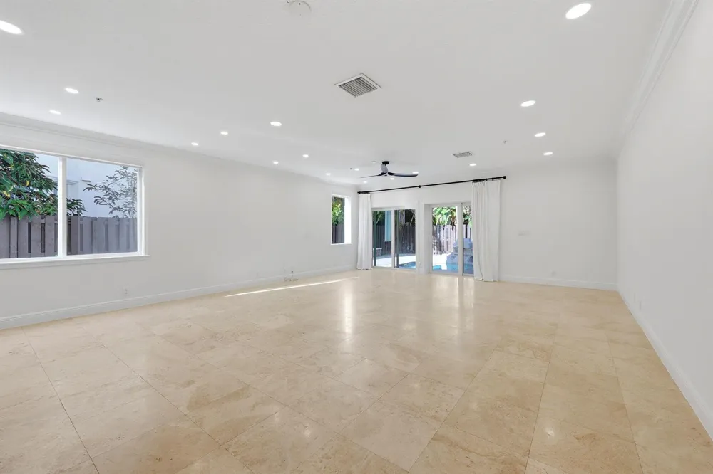 1812 NE 26th Avenue Fort Lauderdale, FL 33305