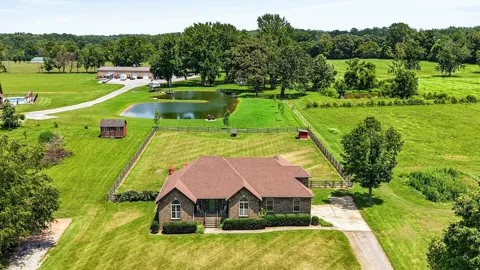 530 Thompson Ln