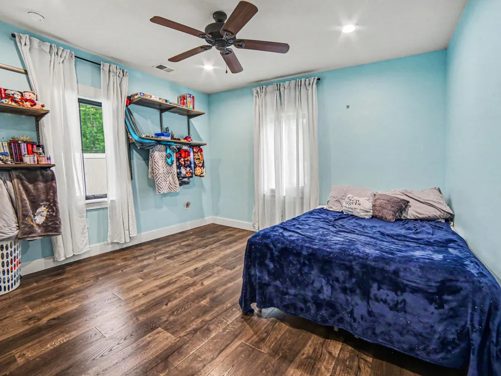 629 Sands Street Pentwater, MI 49449