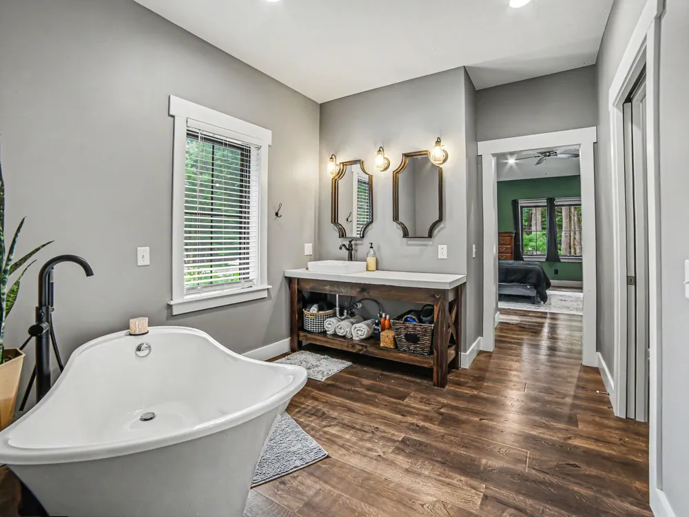 629 Sands Street Pentwater, MI 49449