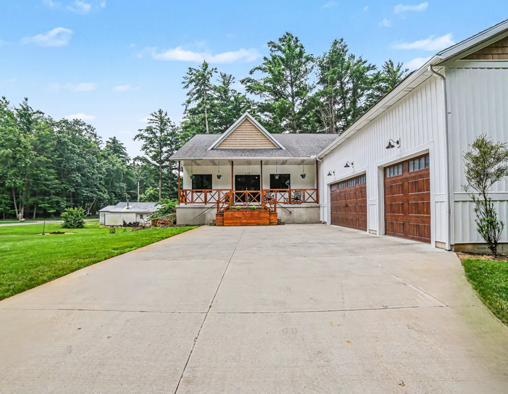 629 Sands Street Pentwater, MI 49449
