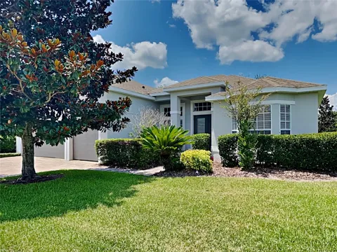 6190 HEDGESPARROWS LANE