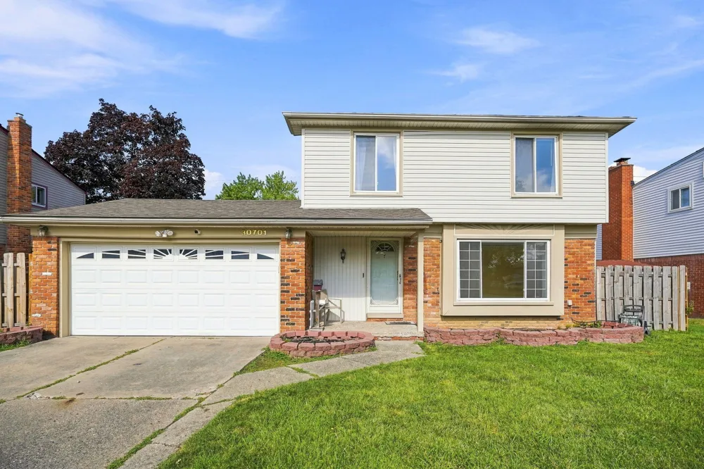 30701 Ventura Street Southfield, MI 48076