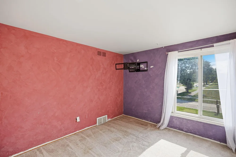 30701 Ventura Street Southfield, MI 48076