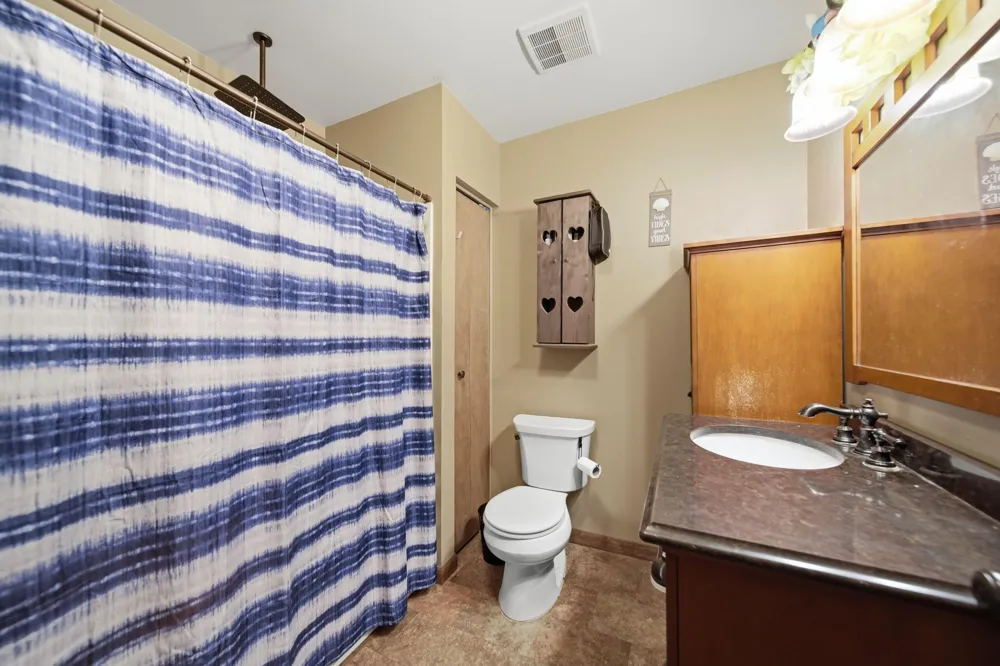 414 Division Street Adrian, MI 49221