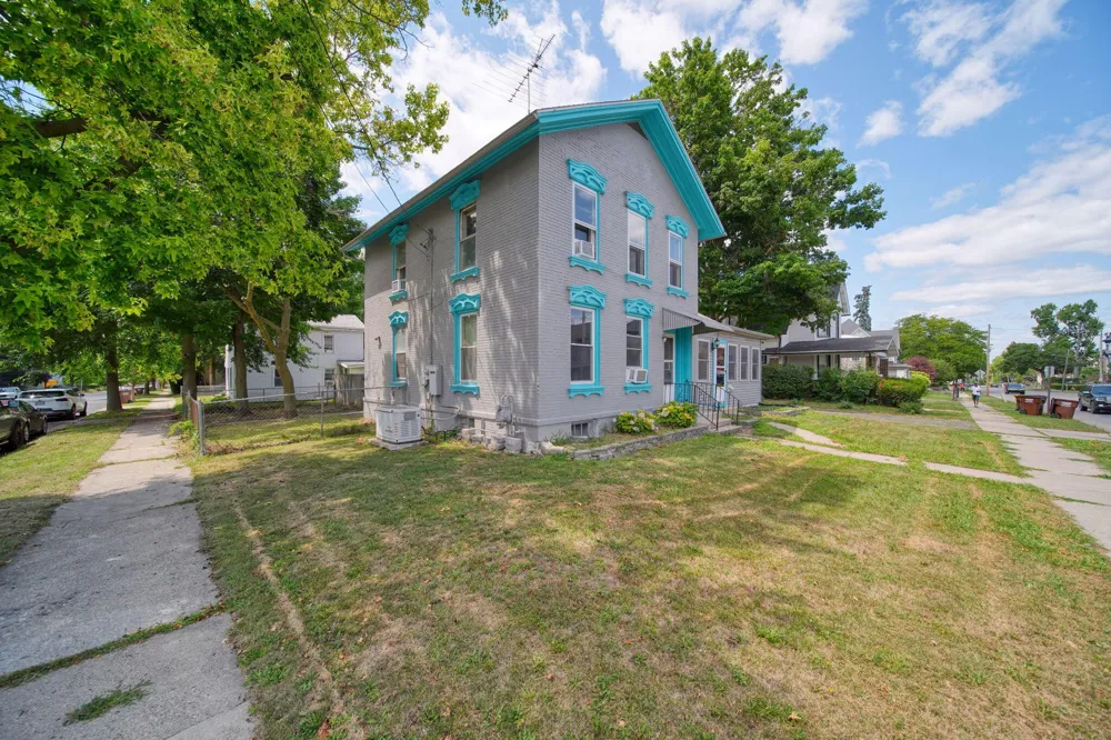 414 Division Street Adrian, MI 49221