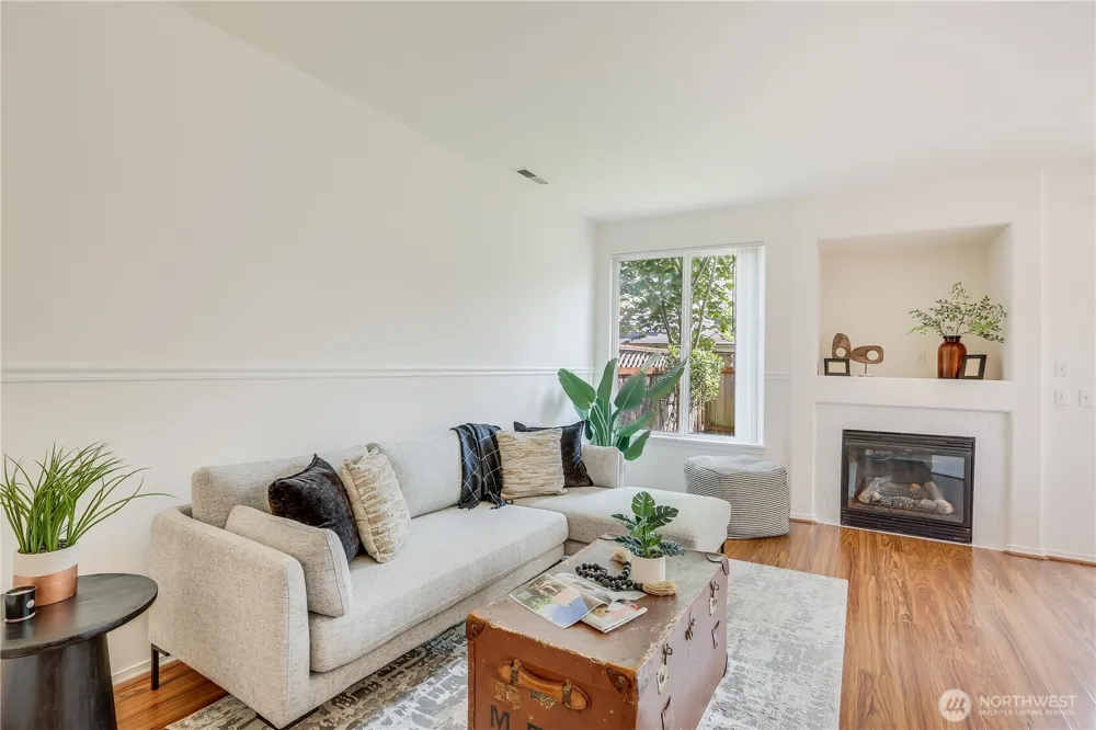 3115 SE 11th Place #1049 Renton, WA 98058