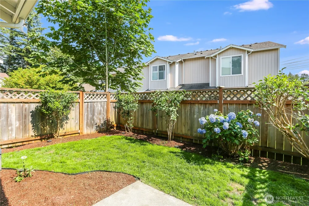 3115 SE 11th Place #1049 Renton, WA 98058