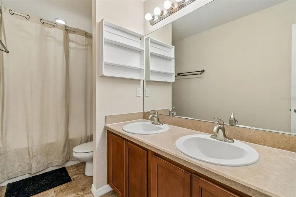 222 CARPENTERS WAY #65 Lakeland, FL 33805