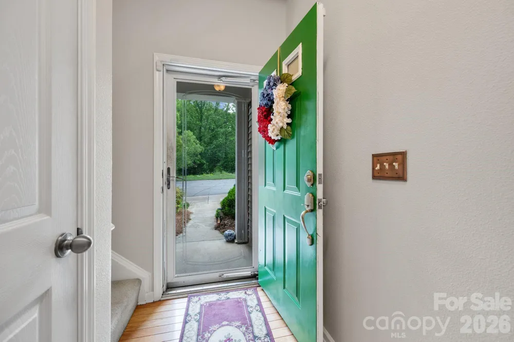 5757 Fox Ridge Lane Winston Salem, NC 27104