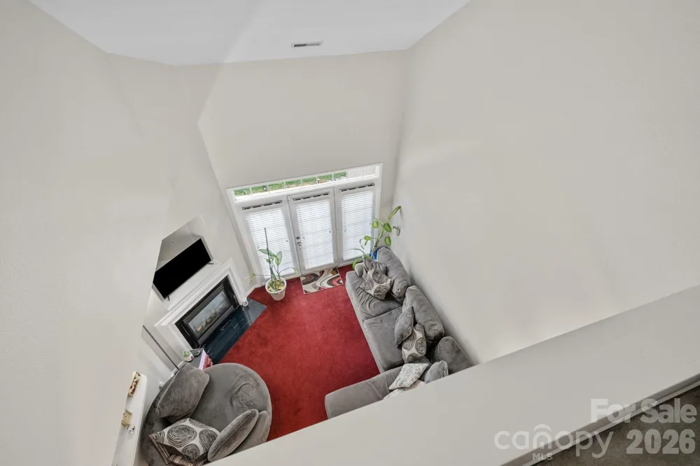 5757 Fox Ridge Lane Winston Salem, NC 27104