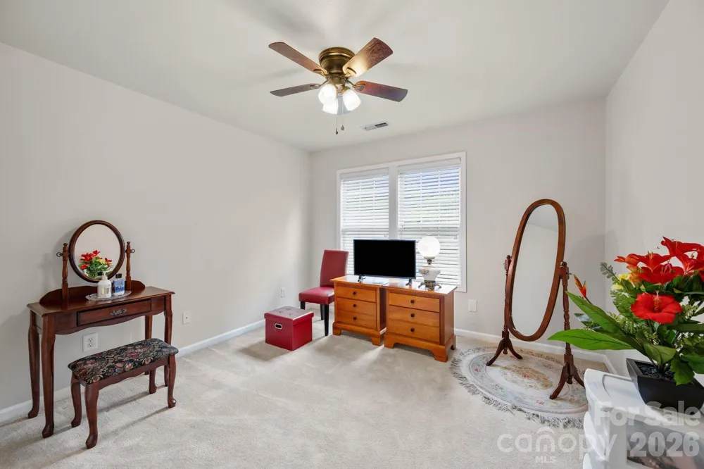5757 Fox Ridge Lane Winston Salem, NC 27104