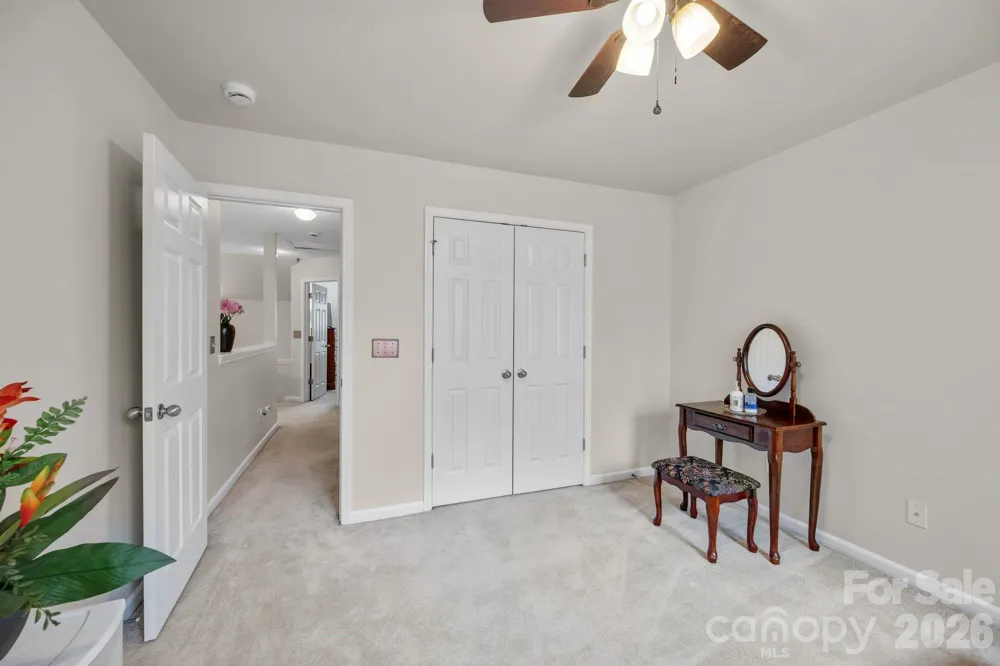 5757 Fox Ridge Lane Winston Salem, NC 27104