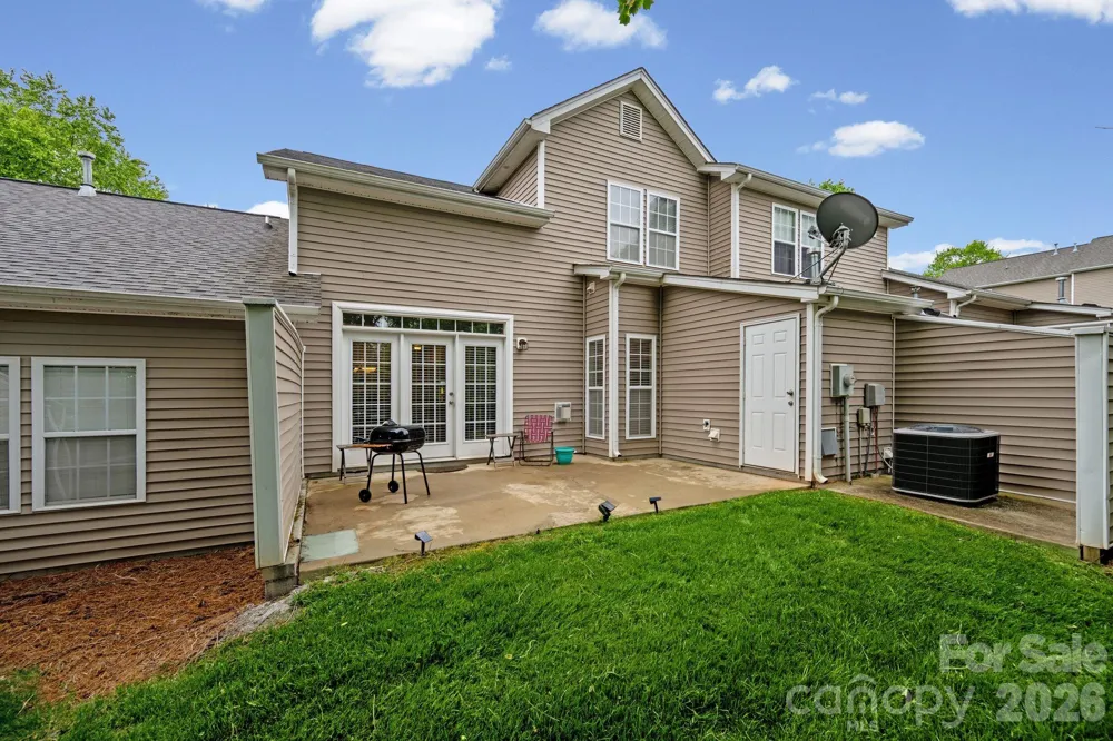 5757 Fox Ridge Lane Winston Salem, NC 27104