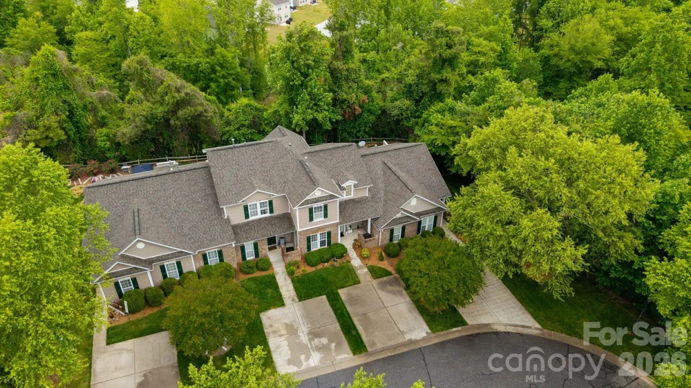 5757 Fox Ridge Lane Winston Salem, NC 27104