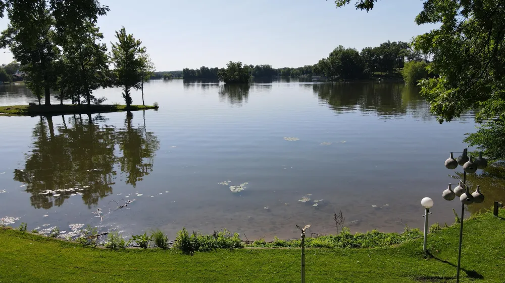 61583 Raintree Boulevard Sturgis, MI 49091