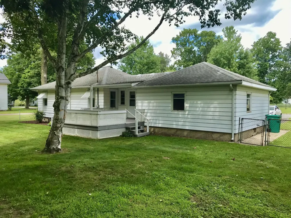 740 White Pigeon Street Constantine, MI 49042