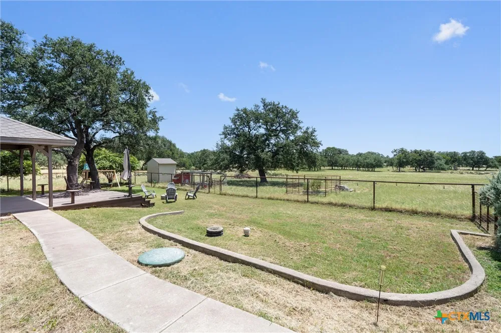 349 Seven Ranch Road Salado, TX 76571