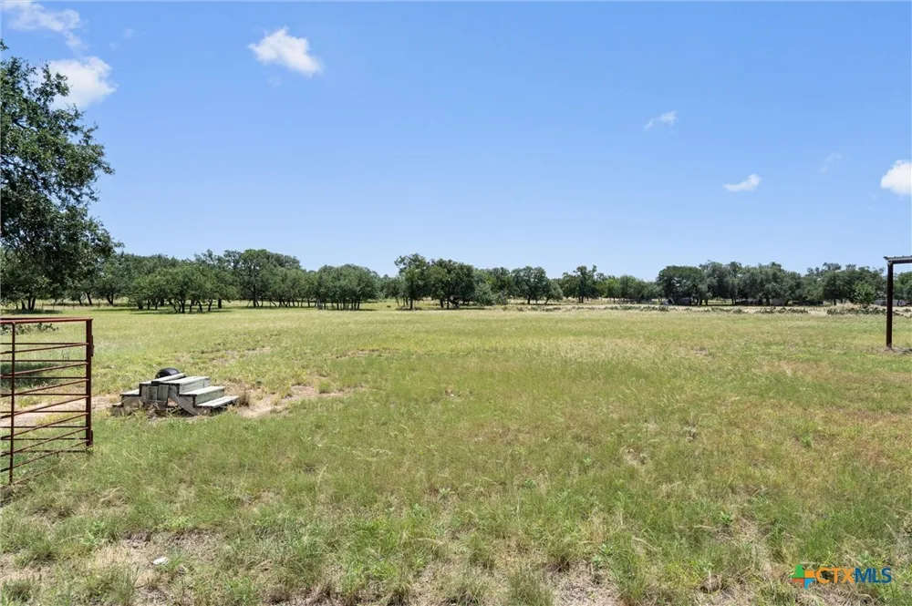 349 Seven Ranch Road Salado, TX 76571