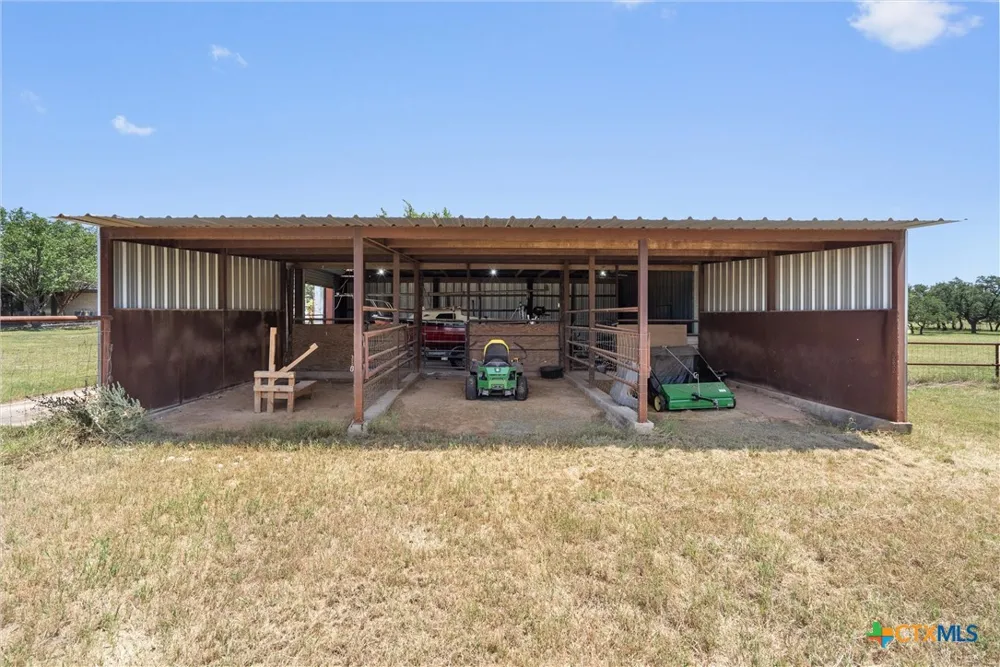 349 Seven Ranch Road Salado, TX 76571