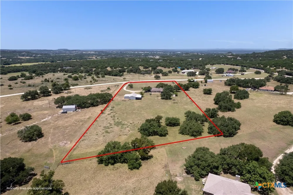 349 Seven Ranch Road Salado, TX 76571