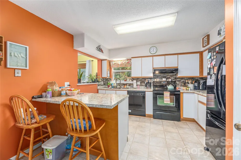 5 Summer Savory Court Flat Rock, NC 28731