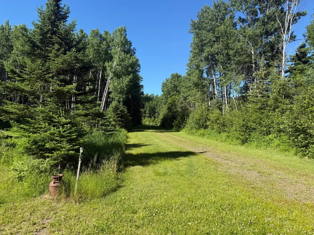 2359 County Road 8 Holyoke, MN 55749