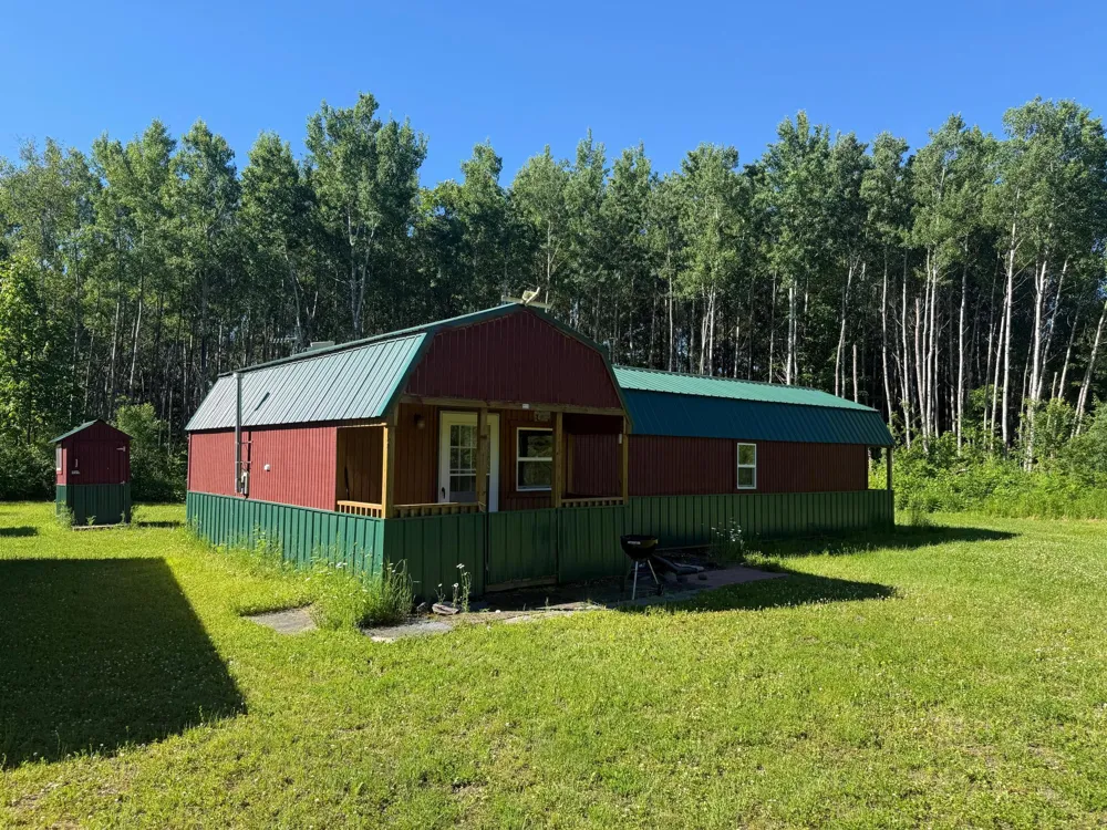 2359 County Road 8 Holyoke, MN 55749