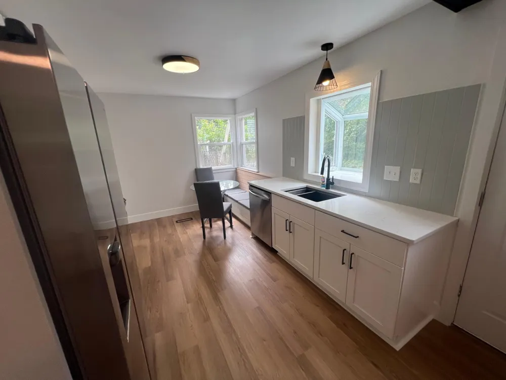 1876 Chelton Avenue W Saint Paul, MN 55104