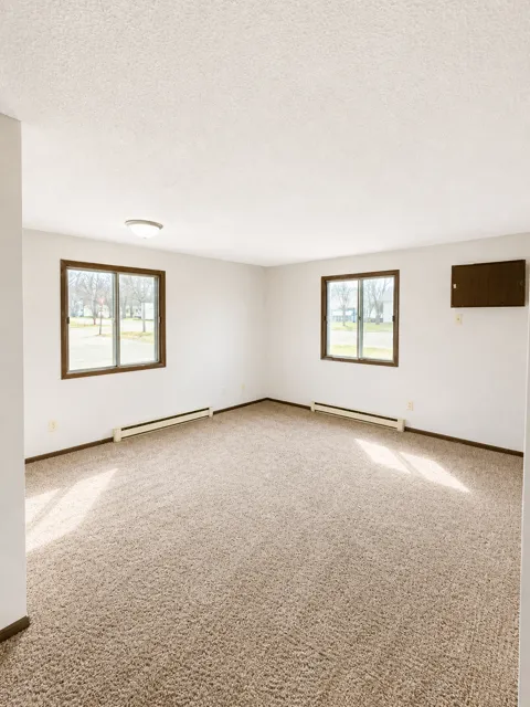 700 Oak Street #4