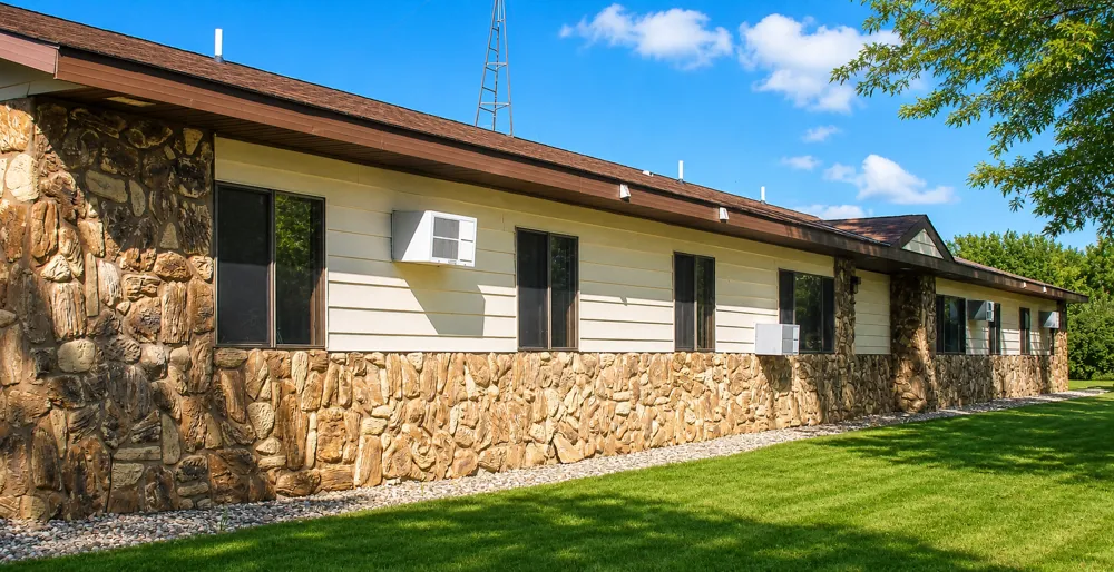 700 Oak Street #4 Danube, MN 56230