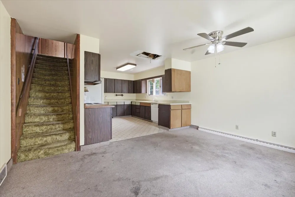 2208 4th Avenue W Hibbing, MN 55746