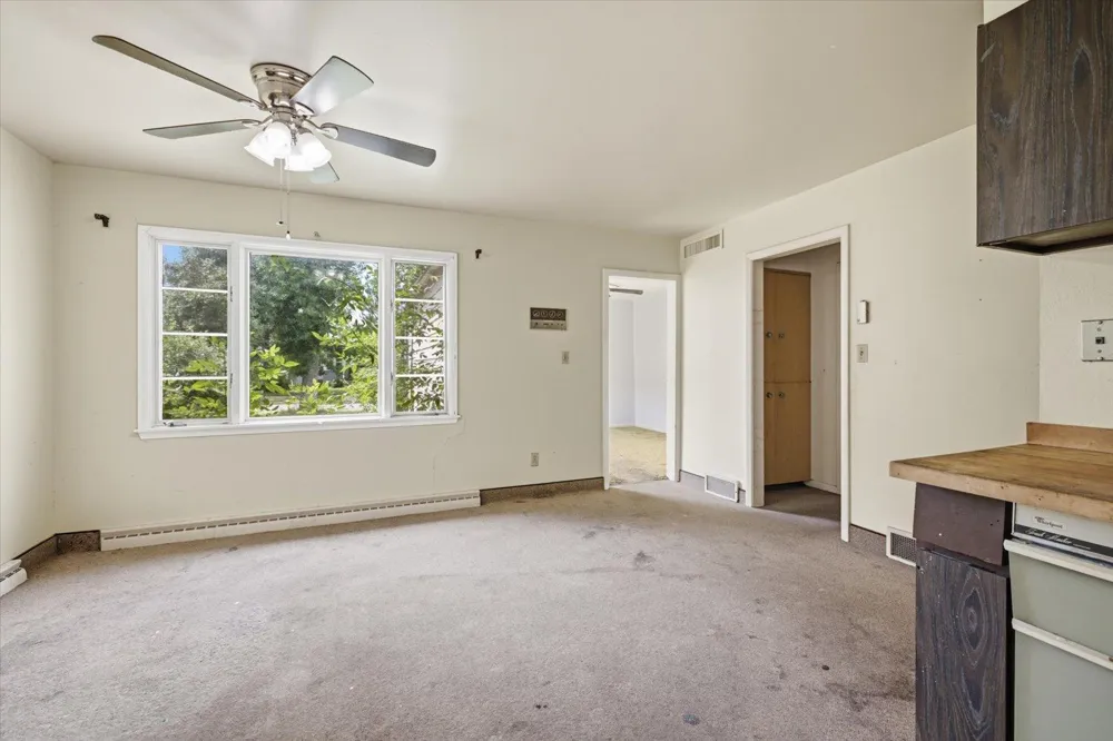 2208 4th Avenue W Hibbing, MN 55746