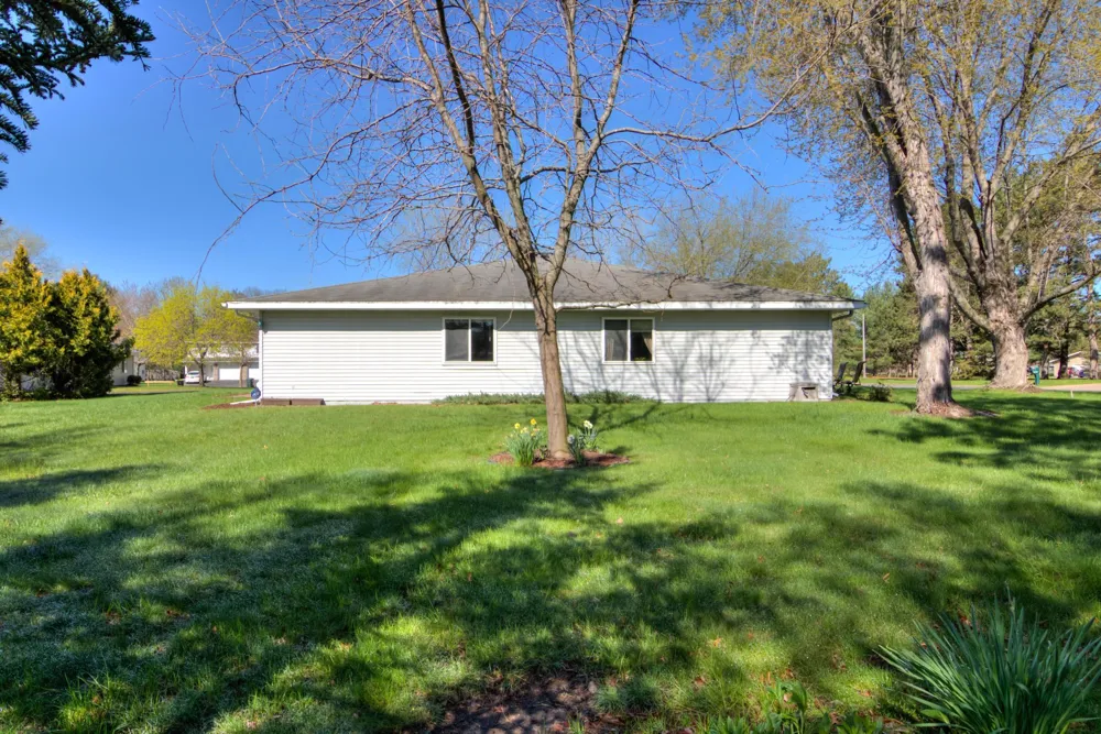 2904 Schabacker Court #D Menomonie, WI 54751