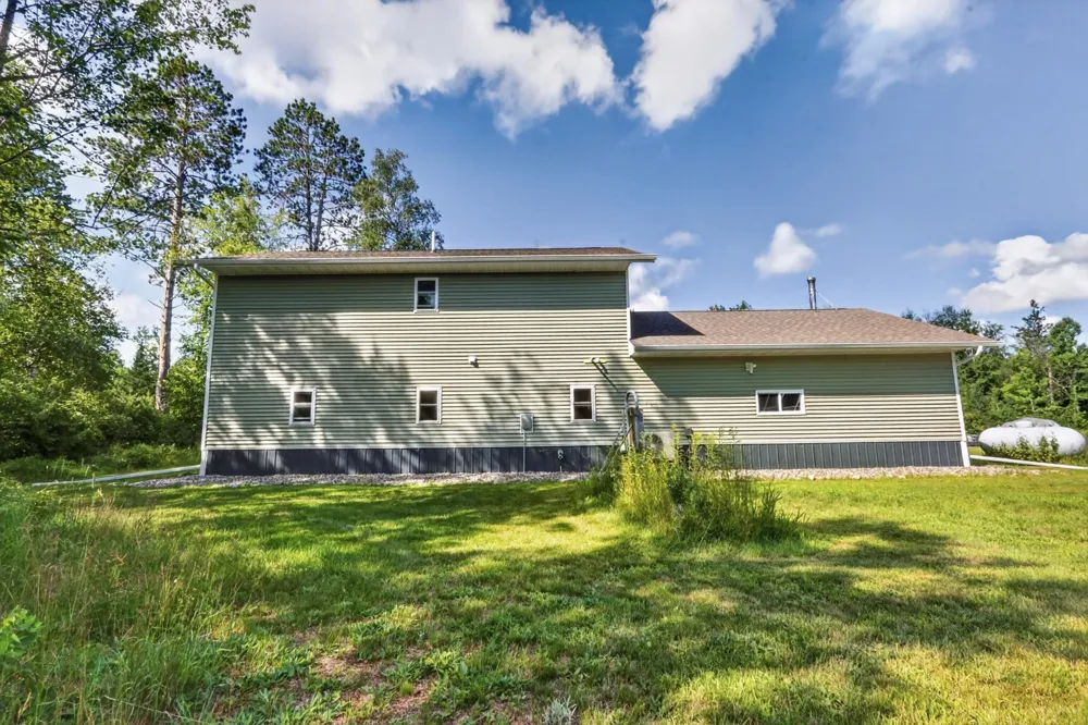 51150 N White Swan Lake Rd Bigfork, MN 56628