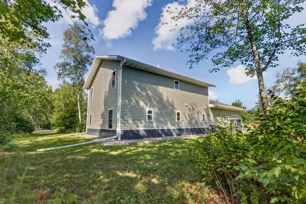 51150 N White Swan Lake Rd Bigfork, MN 56628