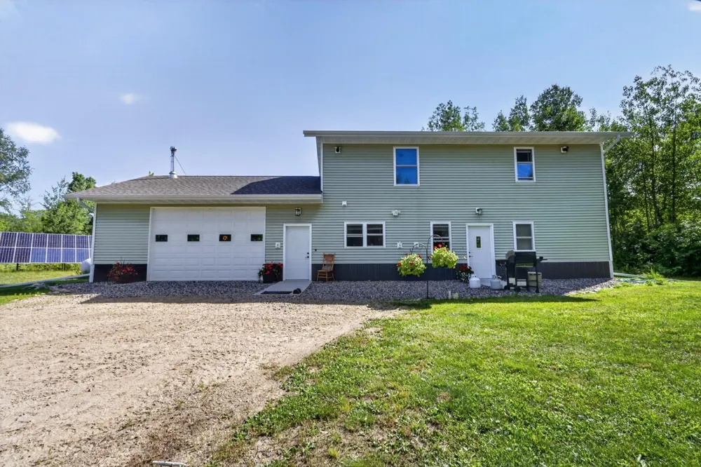 51150 N White Swan Lake Rd Bigfork, MN 56628