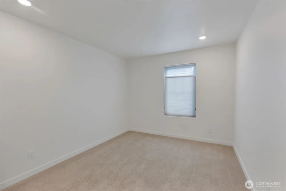 5106 S 294th Court Auburn, WA 98001